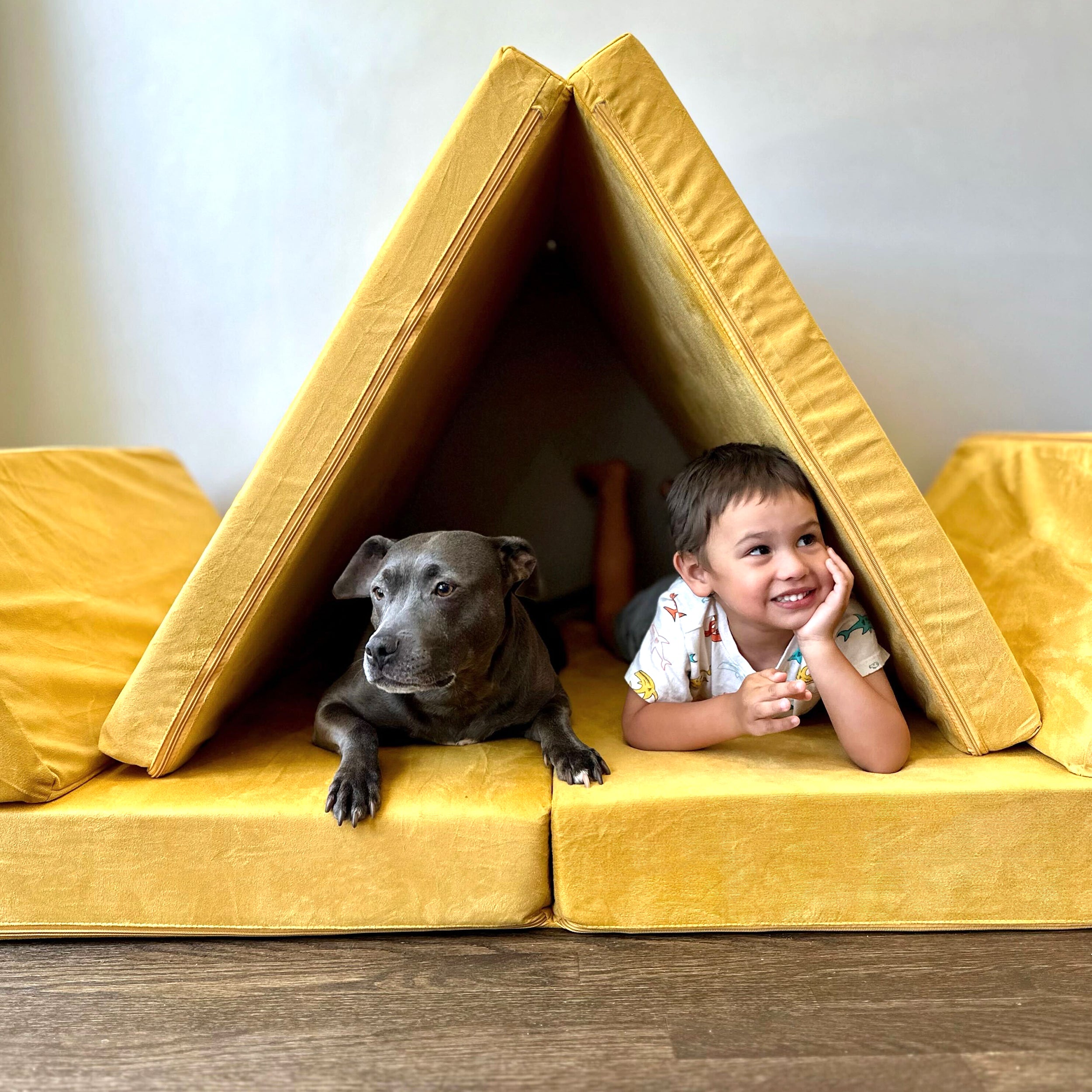 Snuggle Couch - Saffron